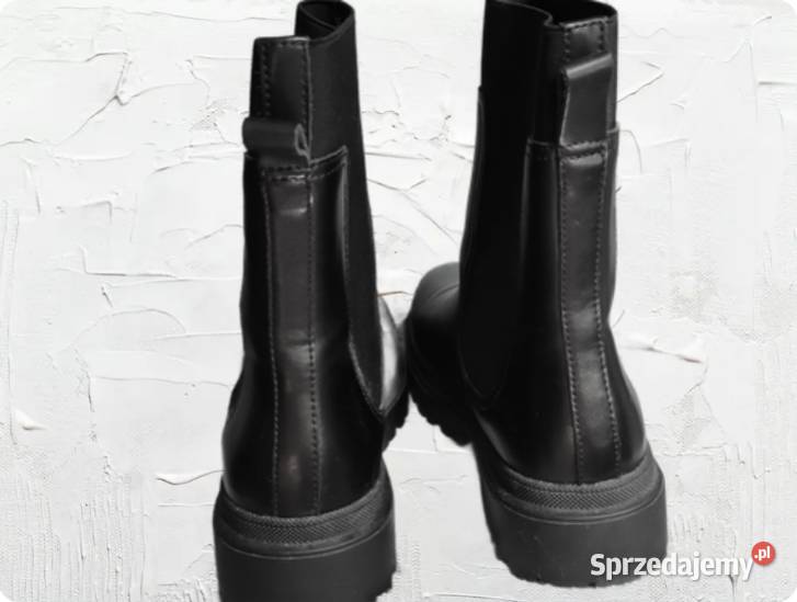 Botki Reserved nowe r 42 Pozostałe pomorskie Gdańsk sprzedam