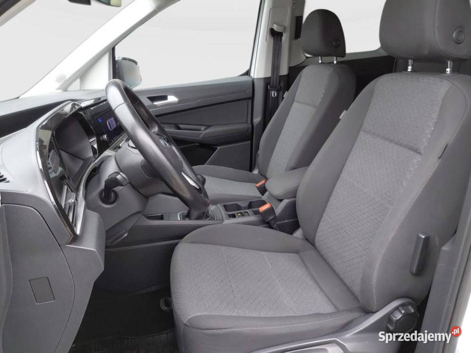 FORD Tourneo Connect 2023r Salon Faktura 23