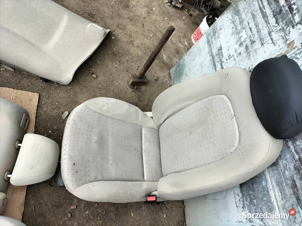 SEAT TOLEDO 2 SIEDZENIA FOTELE SCHOWEK USZCZELKA osobowe lubelskie Kamień-Kolonia sprzedam