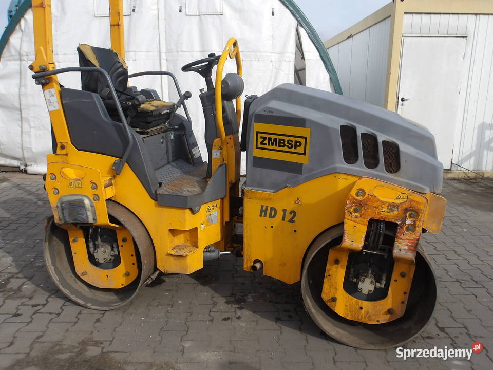 Walec dwubębnowy przegubowy Hamm HD12 VV Pleszew