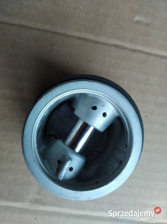 Ursus 281235124512 MF235 MF255 tłok sprężarki Bychawa