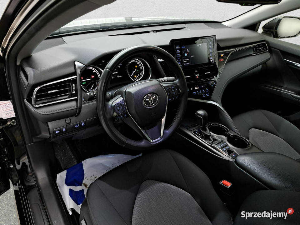 Toyota Camry IX 2018 sprzedam