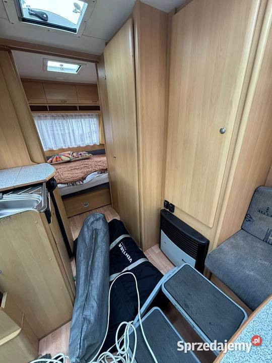 Mover nowe opony kempingowa Dethleffs Camper 430