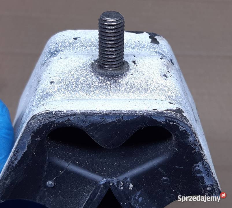 PODUSZKA SILNIKA VW AUDI 80 B3 COUPE ORYGINAŁ Mielęcin