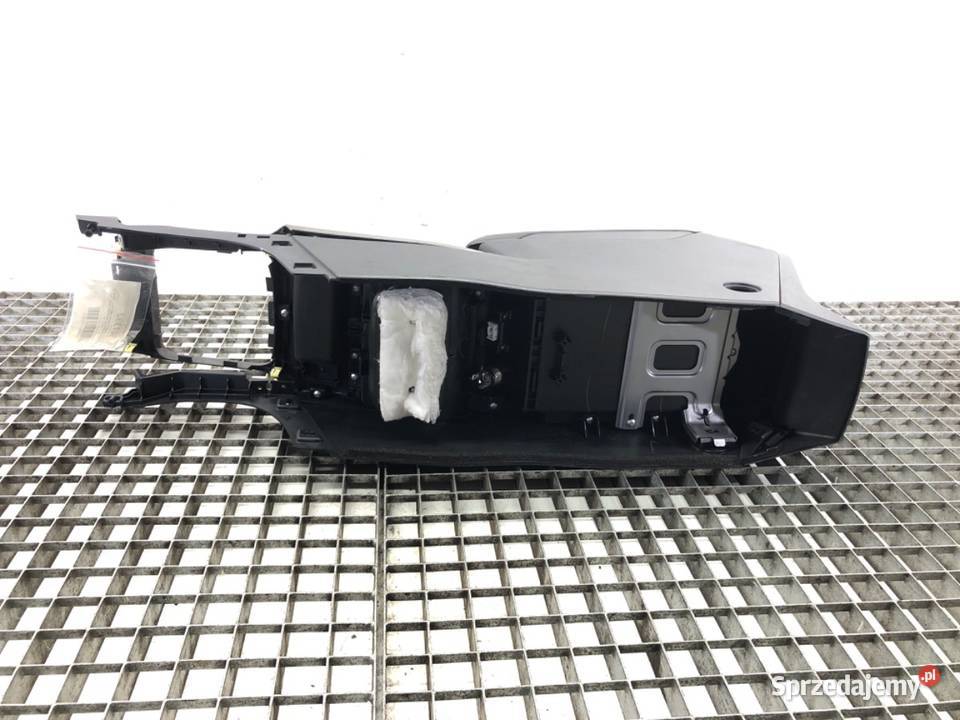 PODŁOKIETNIK SUBARU LEGACY V Kombi 0814 osobowe sprzedam