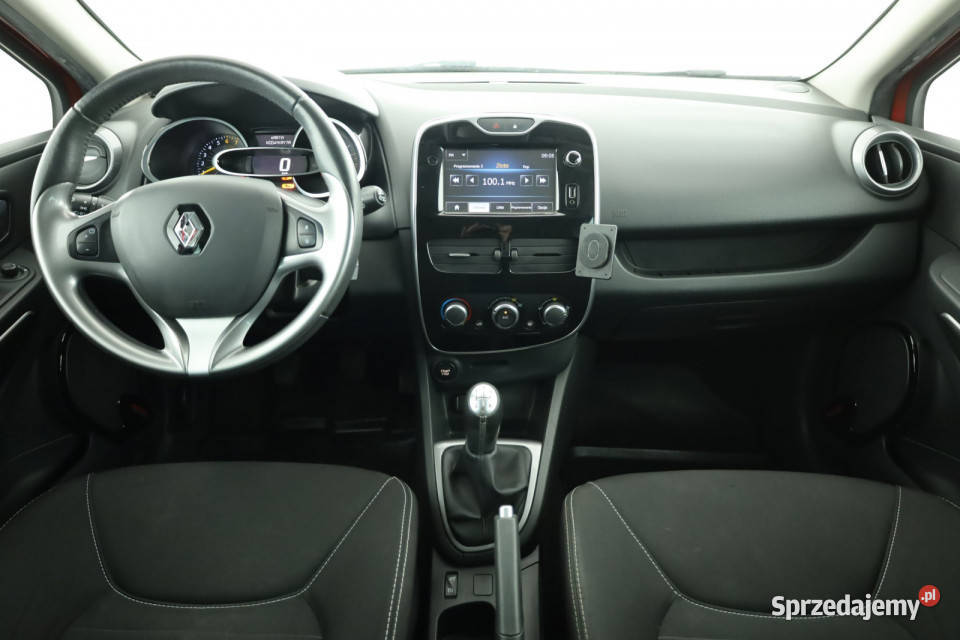 Renault Clio 09 TCe Piaseczno