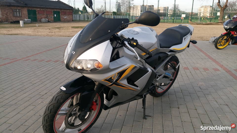 Yamaha TZR 50 MBK SILVER Doinwestowana PEŁEN benzyna Brodnica