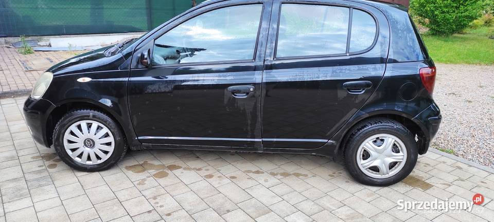 Toyota yaris 14 D4D 201324km Yaris Wieprz