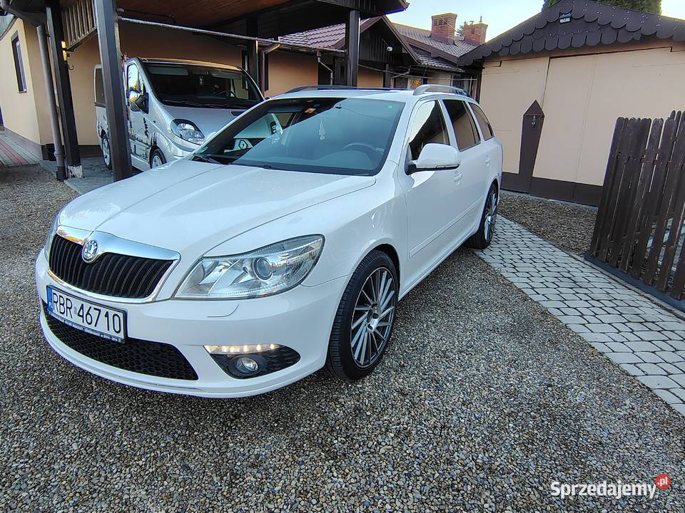 DKODA OCTAVIA 20 TDI VRS Rok produkcji 2010 Brzozów