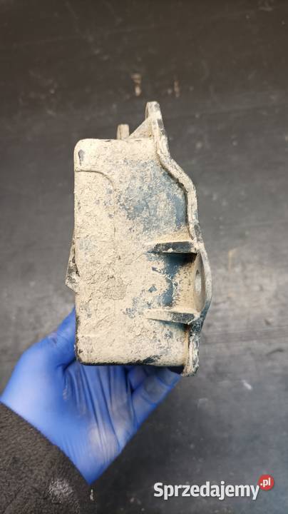 Uchwyt mocowanie gniazdo akumulatora części Gołaczewy