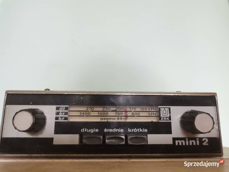 Stare radio samochodowe ZRK Unitra Mini 2 z lat Kraków