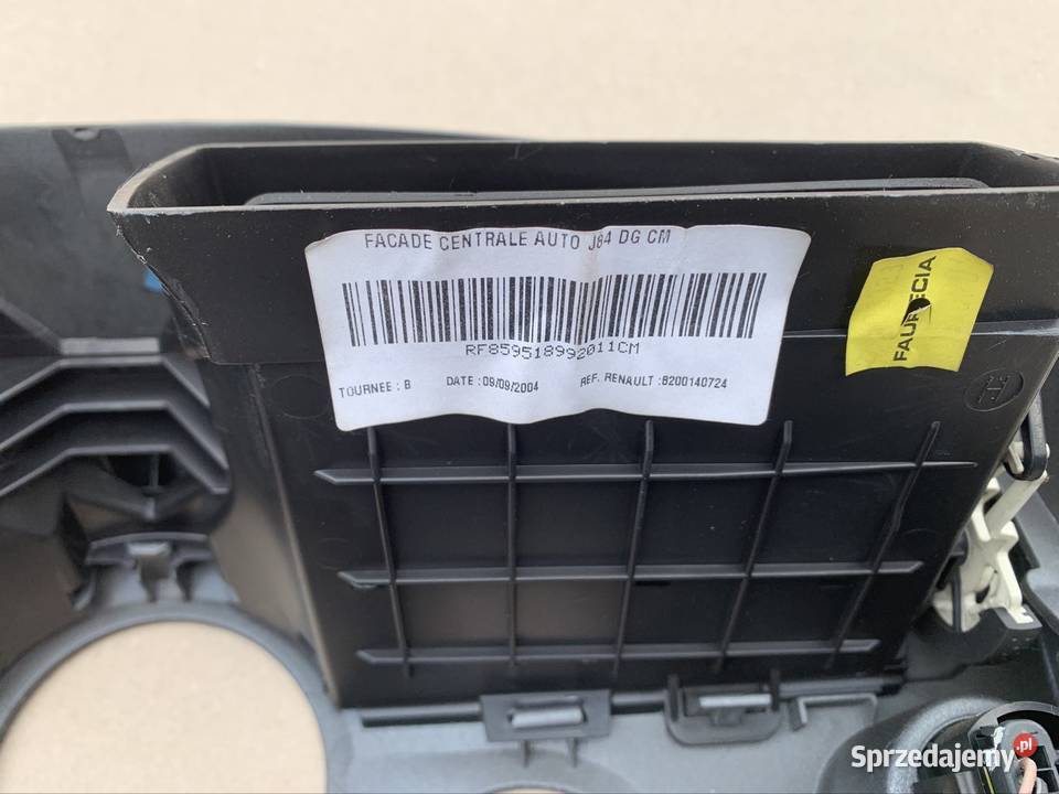 8200140724 kokpit Panel środkowy kratka renault osobowe Szczecin