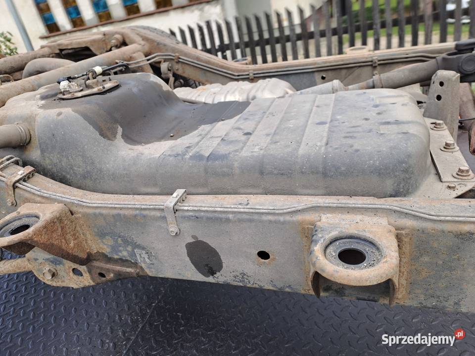 Rama samochodowa napędy 4x4 skrzynia i inne terenowe Karoseria Jastrzębie-Zdrój sprzedam