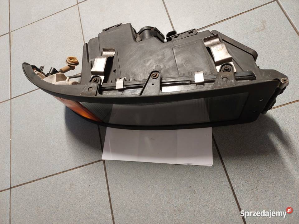 Reflektor Lampa lewa przednia MAN F2000 Łazy sprzedam