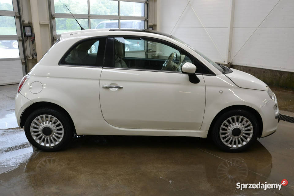 Fiat 500 12 benzyna 70 klimatyzacja wspomaganie Motoryzacja Kęty