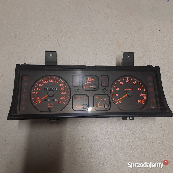 Licznik Renault 19 WILLIAMS małopolskie Luborzyca