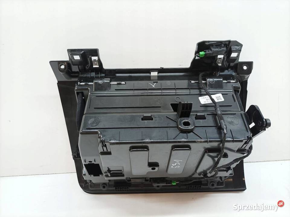 SCHOWEK PRAWY PASAŻERA DESKI EU 31477861 Volvo