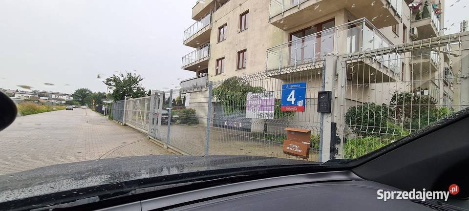 Miejsce postojowe w garażu Tajemna 4 Warszawa Sprzedaż