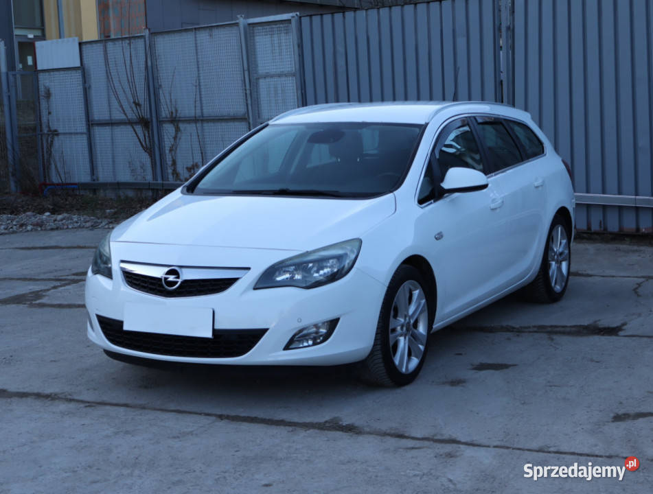 Opel Astra 14 T