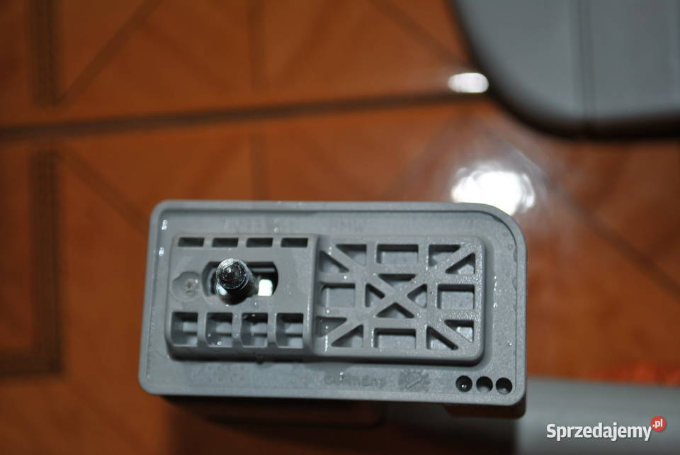 Uchwyty górne podsufitki BMW E60 E61 podsufitki