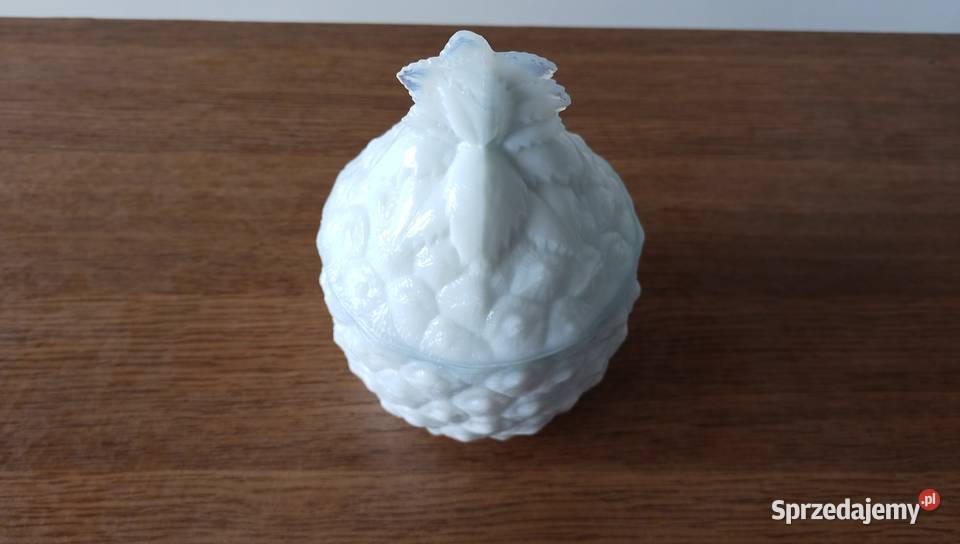 Biała Porcelana PRL Bomboniera Ananas Biały Kruk Szczerbice