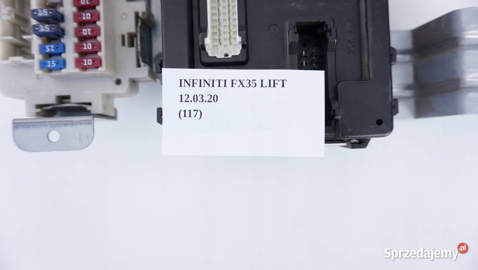 SKRZYNKA BEZPIECZNIKÓW INFINITI FX35 FX45 LIFT Części Nowy Tomyśl