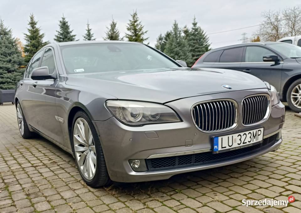 BMW F01 740i 326 km N54