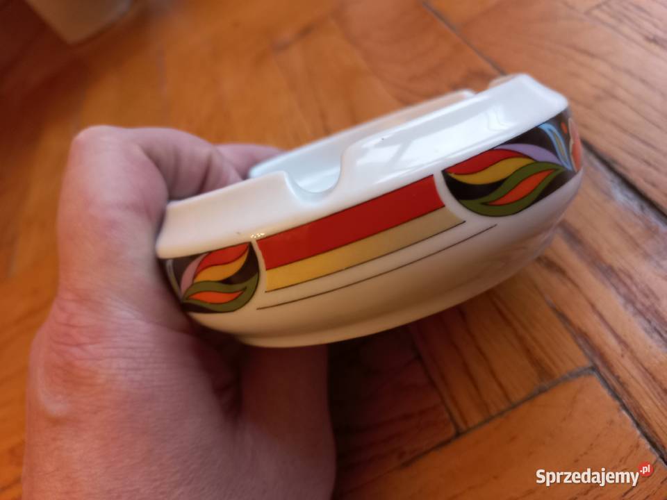 Popielnica porcelanowa ćmielów Piastów