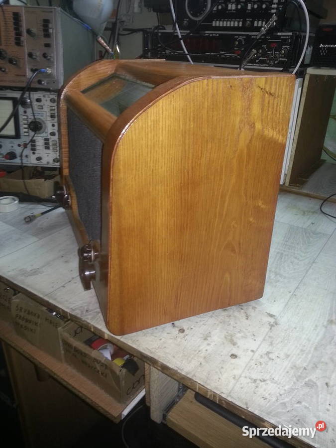 Odrestaurowane radio AGA RZS F Sosnowiec