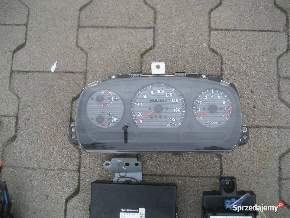 daihatsu sirion 0205r 10 benzyna komputer Rakoniewice