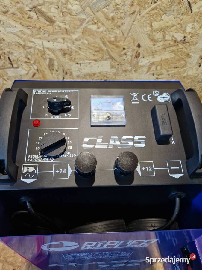 Prostownik z rozruchem stacja LCD CLASS750 Głogowa