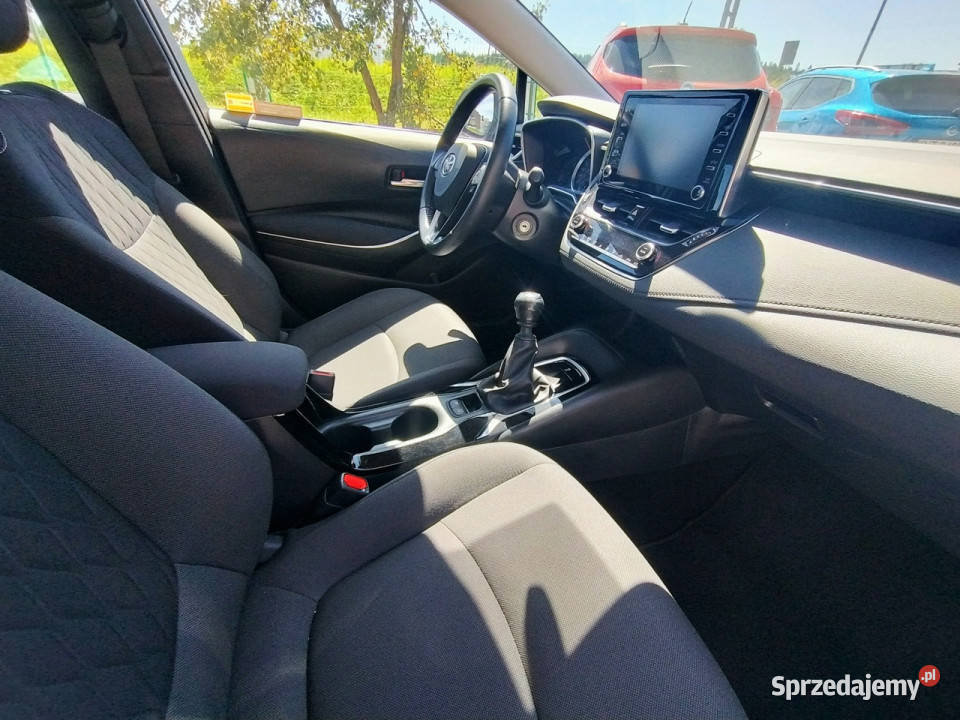 Toyota Corolla 15 125Salon PolskaSerwis ASOVat Sedan / Limuzyna Harklowa
