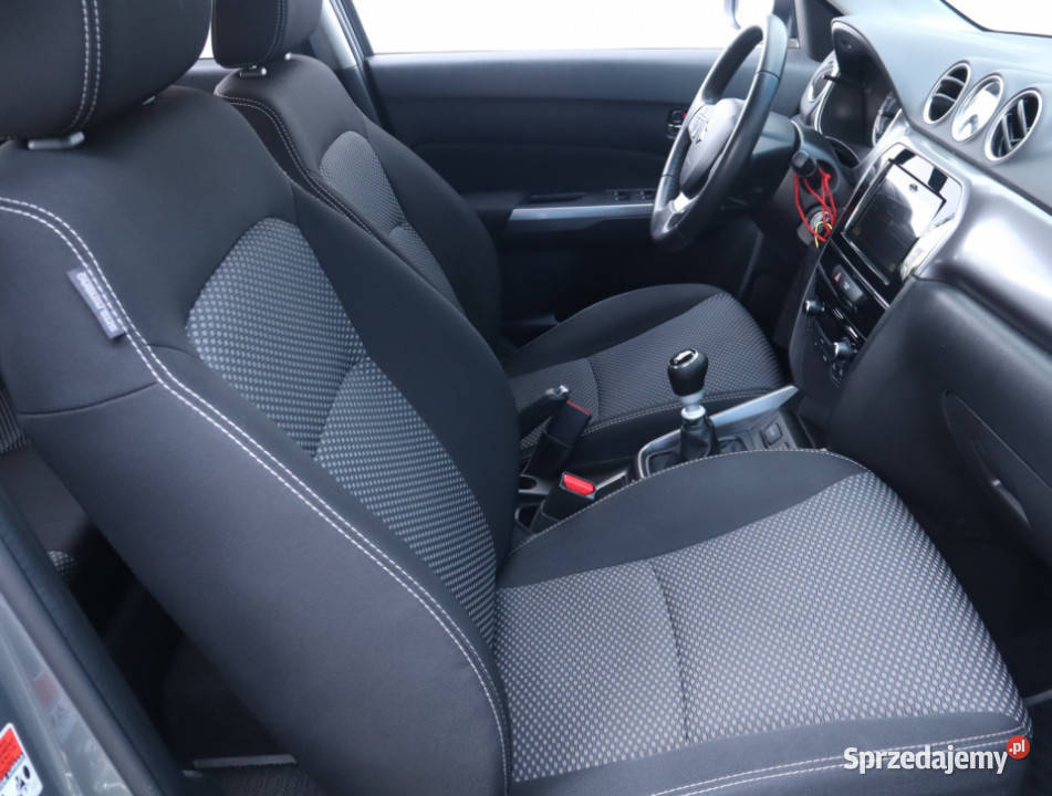 Suzuki Vitara 14 BoosterJet czujnik zmierzchu Łódź