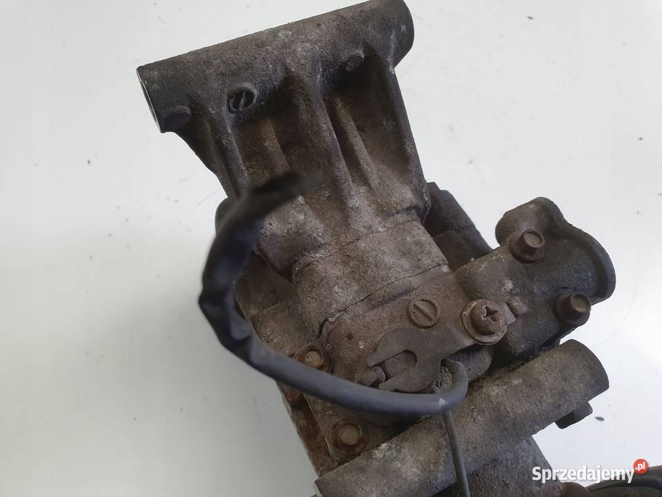 SPRĘŻARKA KLIMATYZACJI MAZDA 2 II 13 16V Części samochodowe Chełm sprzedam