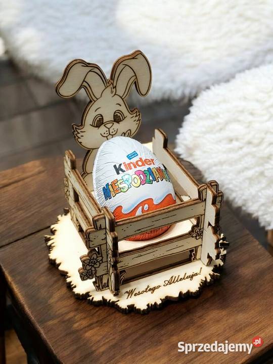 Zając wielkanocny na Kinder Niespodziankę Stryków sprzedam