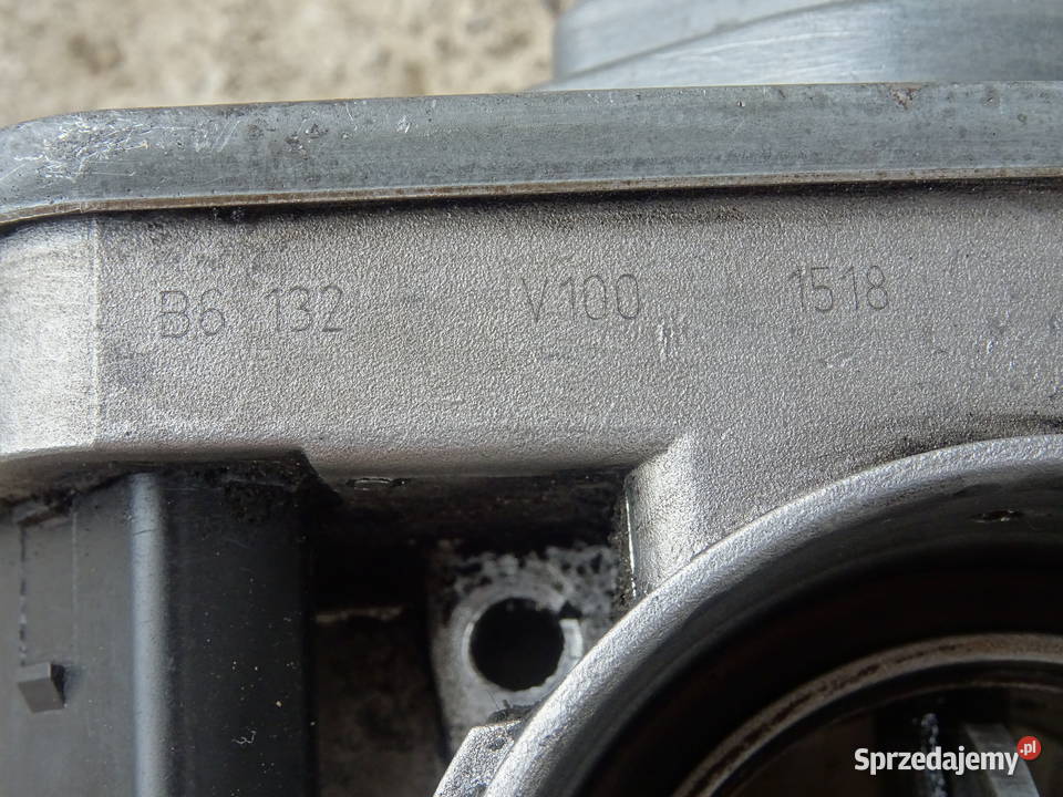 Przepustnica 038128063G 20 TDI VW Touran Caddy Wieluń