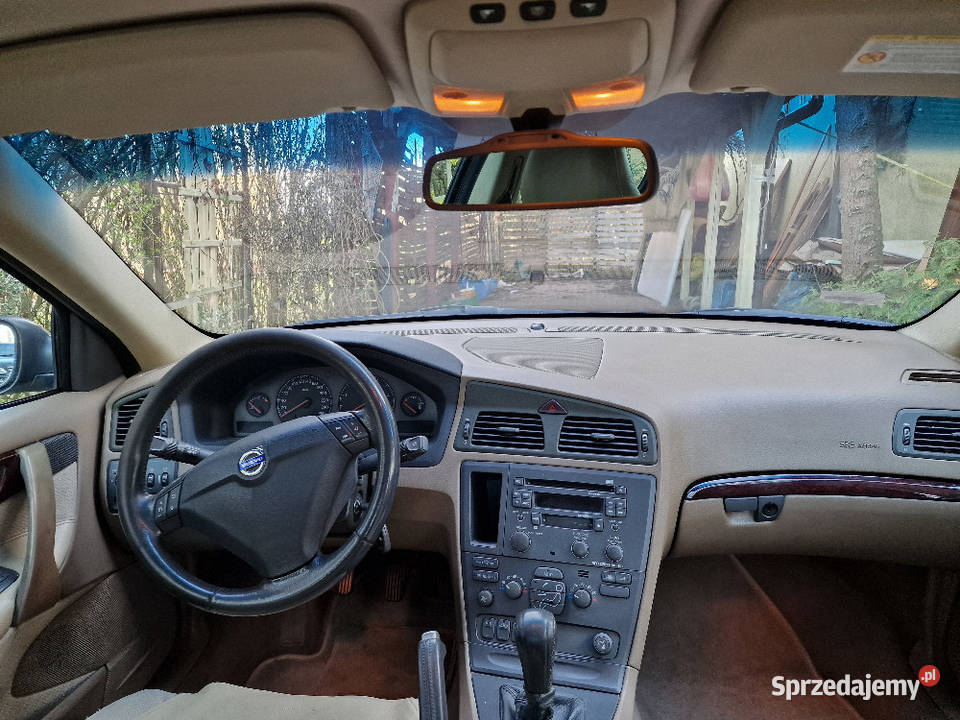 VOLVO S60 24D czarne jasne półskóry Mokre