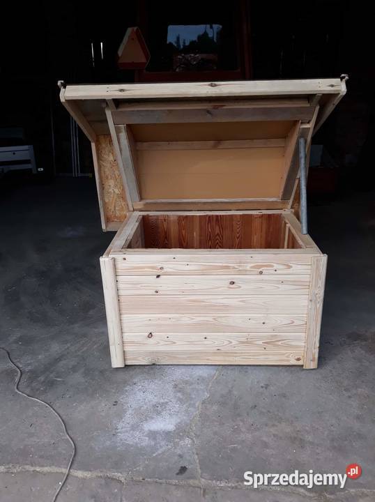 Buda psa Labladora nowa ocieplona