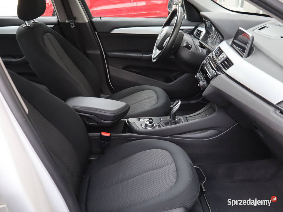 BMW X1 sDrive18i system Start-Stop BMW Katowice