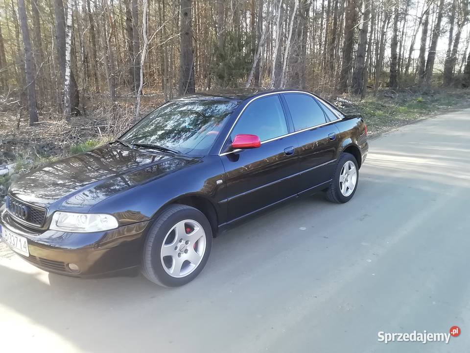 Audi a4 b5 z 2000 roku uszkodzony lubelskie Biała Podlaska