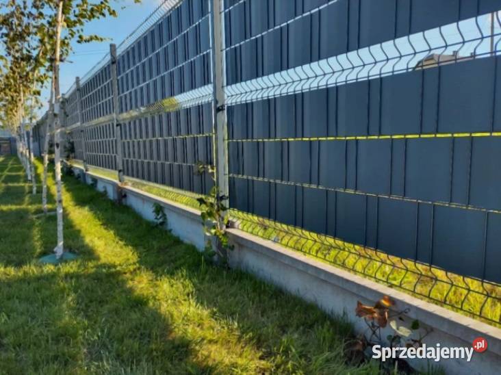Taśma ogrodzeniowa 450gm2 19 x 35m klipsy Miechów