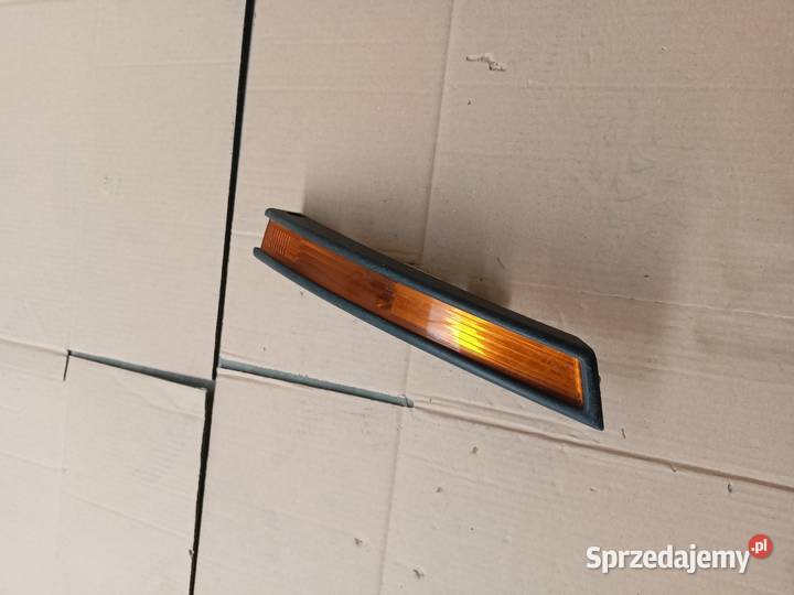 Lampa kierunkowskazu volkswagen passat B6 prawy Zduńska Wola sprzedam