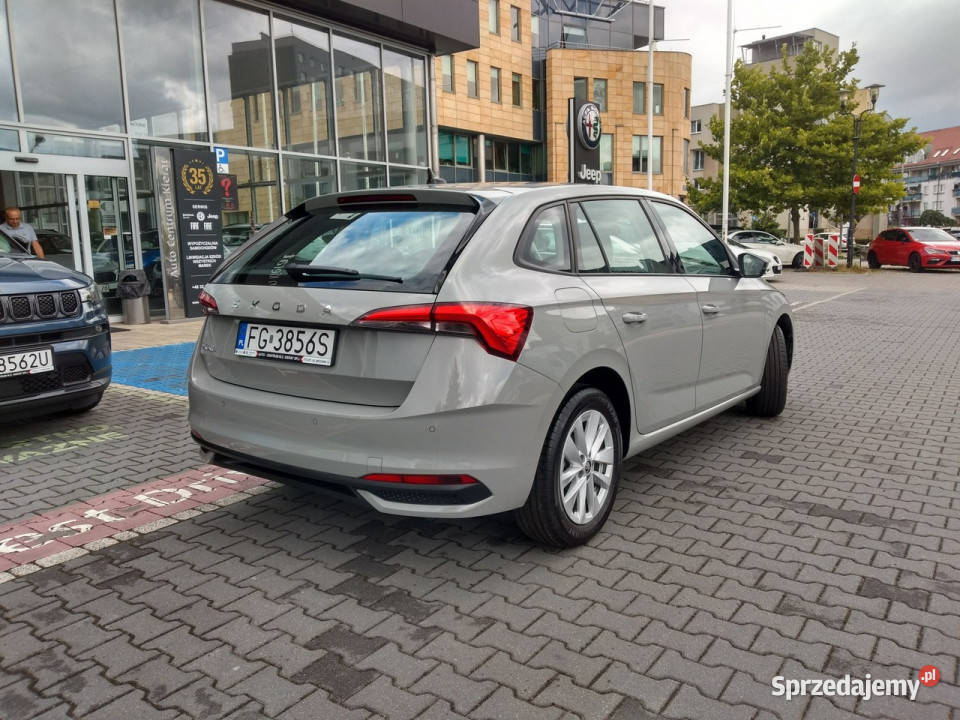koda Scala 10 TSI 115 essence tempomat led lane komputer pokładowy Tychy