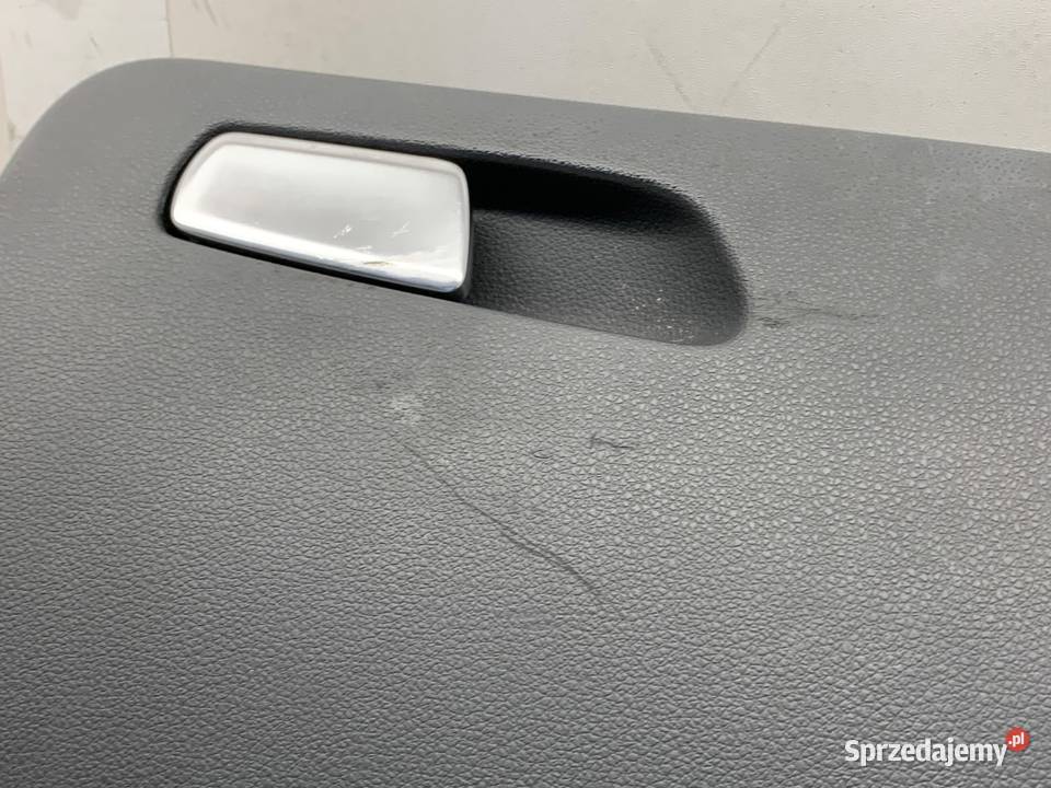 SCHOWEK PASAŻERA AUDI Q5 8R SUV 0817 PÓŁKA DESKI