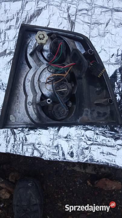 Lampy tylne opel astra g hachback 35 drzwi Posługowo