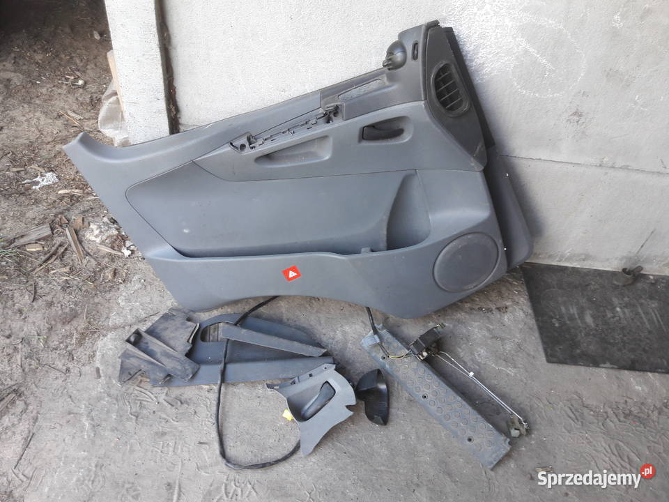 Mercedes Atego 822 2012kompletboczek Galewice