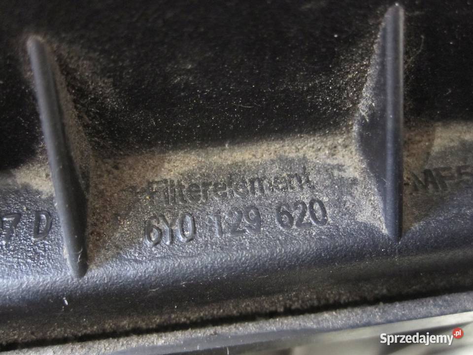 SKODA FABIA II 10r obudowa filtra powietrza osobowe Obudowy filtrów świętokrzyskie sprzedam