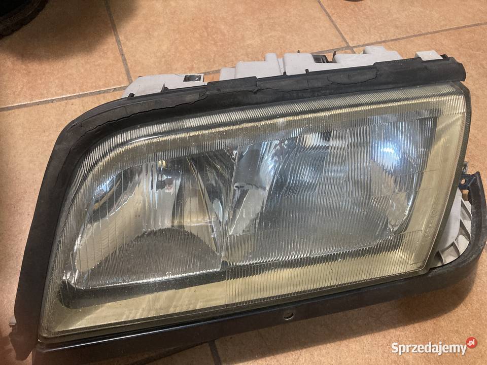 lampa c klasa 202 lift prawa lewa Pozostałe Rakoniewice