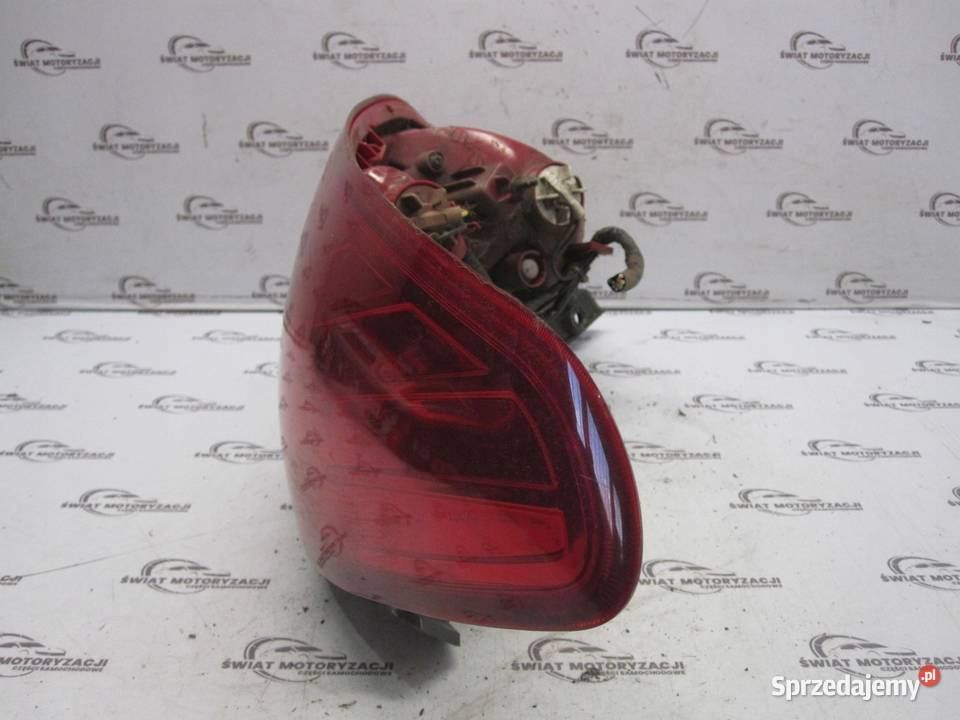 HYUNDAI I20 I 10r lampa lewa tył 924011J0 sprzedam