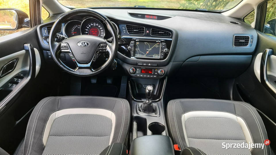 Kia Ceed 16 GDi 135 Bogate Wyposażenie Serwis do ABS Chmielnik